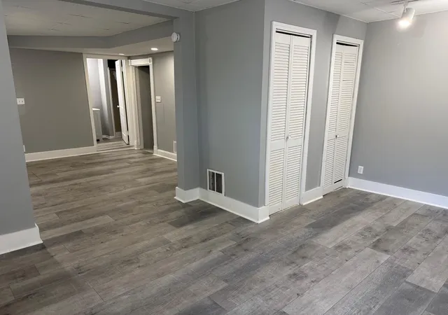 Photo 2 of Single family home for sale at 1010 Front Ave, Saint Paul, MN 55103 | MLS# 7163168 | Listing updated on 2026-10-23
