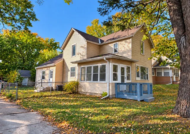 Single family home for sale at 3001 Sheridan Ave N, Minneapolis, MN 55411 | MLS# 7163176