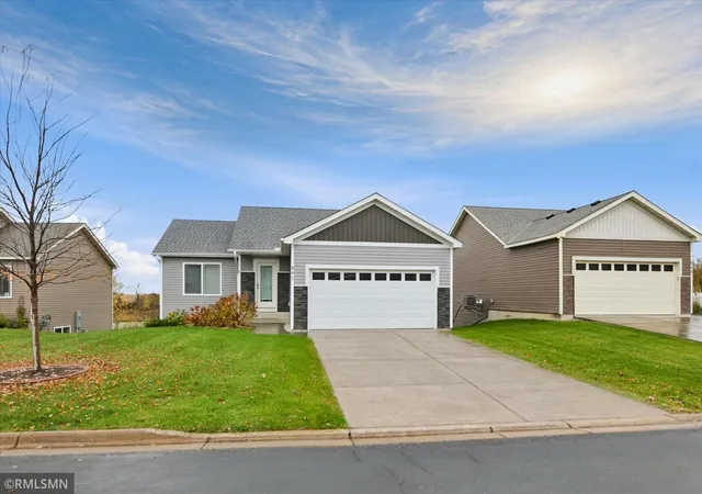 Photo 1 of Single family home for sale at 947 Breckenridge Ln, Montrose, MN 55363 | MLS# 7163195 | Listing updated on 2026-10-29