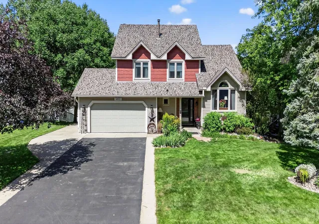 Single family home for sale at 14512 Kipling Ave S, Savage, MN 55378 | MLS# 7163200