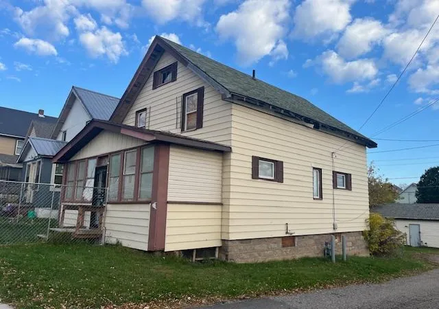Photo 1 of Single family home for sale at 102 New York Ave W, Gilbert, MN 55741 | MLS# 7163207 | Listing updated on 2026-10-22