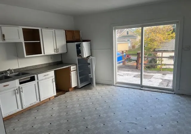Photo 4 of Single family home for sale at 102 New York Ave W, Gilbert, MN 55741 | MLS# 7163207 | Listing updated on 2026-10-22