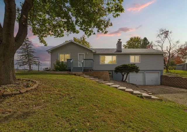 Photo 3 of Single family home for sale at 231 County Rd 12, Mantorville, MN 55955 | MLS# 7163230 | Listing updated on 2026-10-23