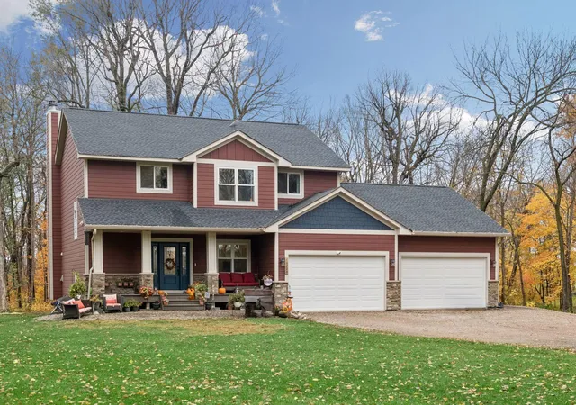 Photo 2 of Single family home for sale at 11320 Highway 7, Watertown, MN 55388 | MLS# 7163256 | Listing updated on 2026-10-29
