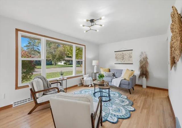 Photo 3 of Single family home for sale at 614 N Pearl St, River Falls, WI 54022 | MLS# 7163266 | Listing updated on 2026-10-28