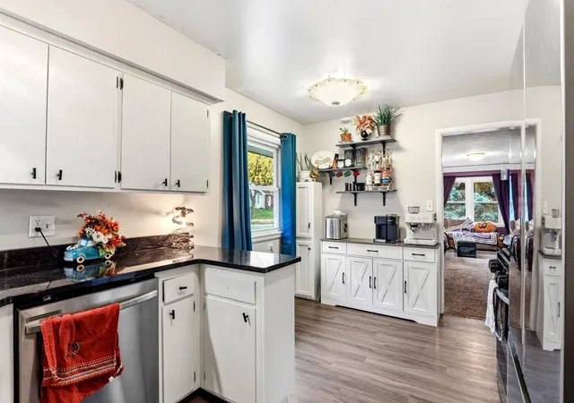 Photo 3 of Single family home for sale at 5000 Zenith Ave N, Minneapolis, MN 55429 | MLS# 7163308 | Listing updated on 2026-10-29