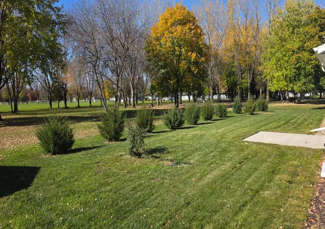Photo 3 of Single family home for sale at 409 S 19 Street, Montevideo, MN 56265 | MLS# 7163476 | Listing updated on 2026-10-22
