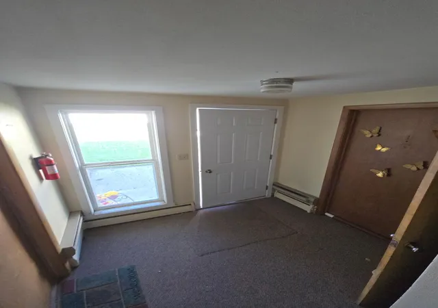 Photo 4 of House for sale at 711 Washington Ave, Larimore, ND 58251 | MLS# 7163491 | Listing updated on 2026-10-23