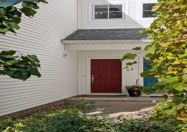 Photo 3 of Single family home for sale at 3806 W 32nd Street, Minneapolis, MN 55416 | MLS# 7163502 | Listing updated on 2026-10-23
