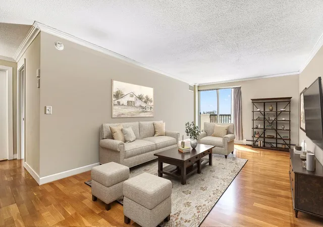 Photo 1 of Condo for sale at 2800 W 44th Street #603, Minneapolis, MN 55410 | MLS# 7163522 | Listing updated on 2026-10-22