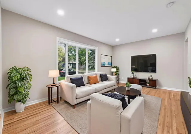 Photo 4 of Single family home for sale at 1800 Parker Rd, Minneapolis, MN 55426 | MLS# 7163525 | Listing updated on 2026-10-30