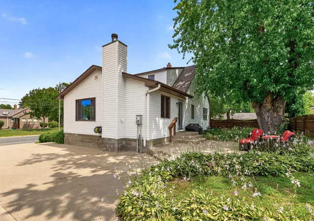 Single family home for sale at 7000 4th Avenue S, Richfield, MN 55423 | MLS# 7163530