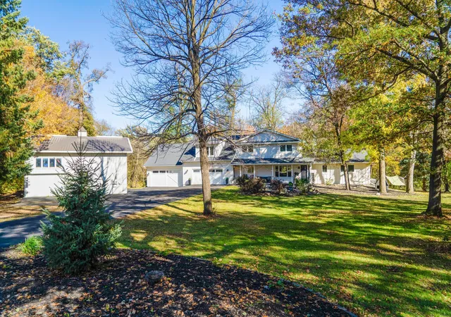 Photo 1 of Single family home for sale at 4226 Michelle St, New Prague, MN 56071 | MLS# 7163556 | Listing updated on 2026-10-23