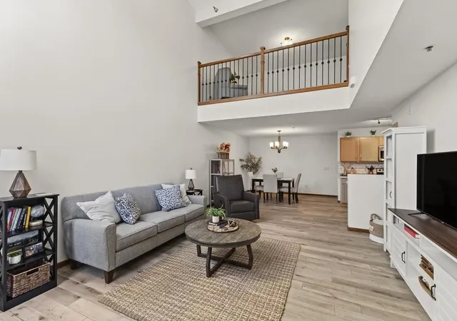Photo 4 of Single family home for sale at 14761 Peridot St NW, Ramsey, MN 55303 | MLS# 7163563 | Listing updated on 2026-10-22