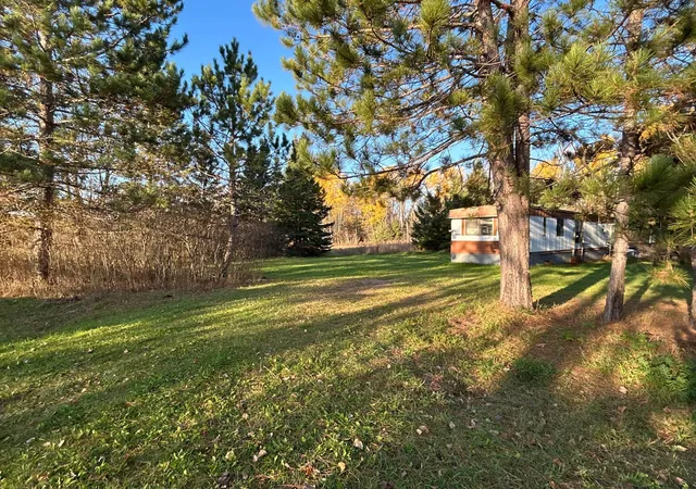Photo 3 of Single family home for sale at 10629 Town Rd 34, Mizpah, MN 56660 | MLS# 7163579 | Listing updated on 2026-10-23
