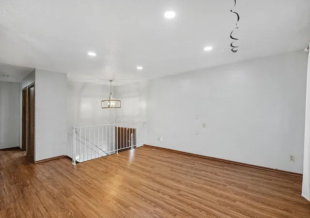 Photo 4 of Single family home for sale at 612 E 143rd Street, Burnsville, MN 55337 | MLS# 7163580 | Listing updated on 2026-10-23