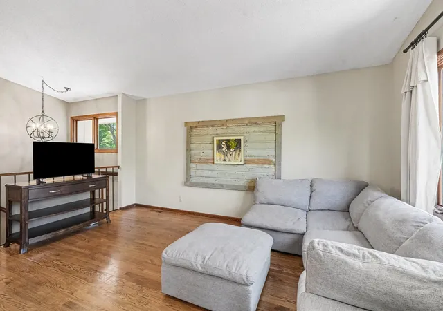 Photo 1 of Single family home for sale at 2630 Aspen Ct, Saint Paul, MN 55110 | MLS# 7163581 | Listing updated on 2026-10-23