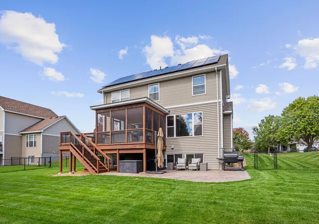Photo 2 of Single family home for sale at 16296 Fallbrook Dr, Lakeville, MN 55044 | MLS# 7163596 | Listing updated on 2026-10-23