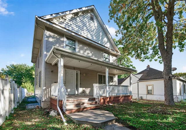 Single family home for sale at 3014 Sheridan Ave N, Minneapolis, MN 55411 | MLS# 7163617