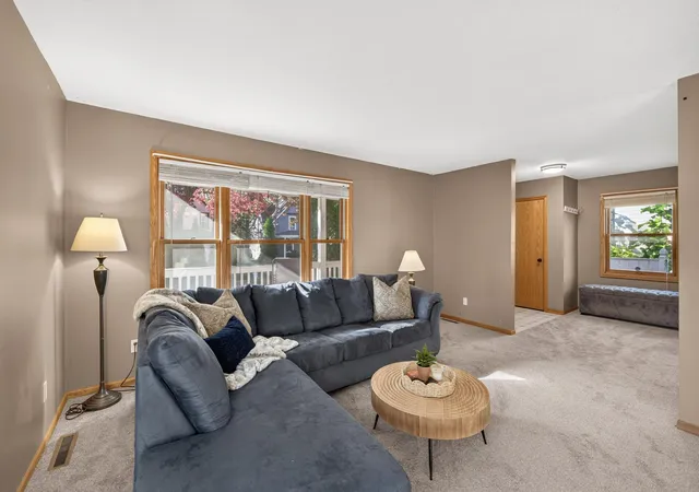 Photo 3 of Single family home for sale at 3014 Sheridan Ave N, Minneapolis, MN 55411 | MLS# 7163617 | Listing updated on 2026-10-27