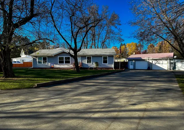 Photo 1 of Single family home for sale at 206 Delcasse St, Shevlin, MN 56676 | MLS# 7163618 | Listing updated on 2026-10-23