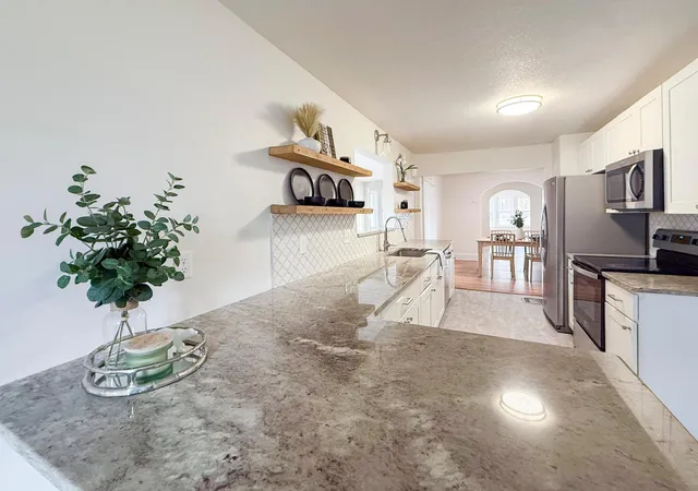 Photo 1 of Single family home for sale at 913 1st Street NW, Rochester, MN 55901 | MLS# 7163644 | Listing updated on 2026-10-24