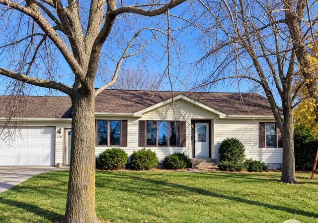 Photo 2 of Single family home for sale at 220 3rd Street Nw, Ulen, MN 56585 | MLS# 7163648 | Listing updated on 2026-10-23