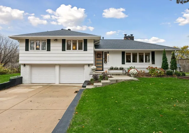 Photo 1 of Single family home for sale at 2500 Winfield Ave, Minneapolis, MN 55422 | MLS# 7163655 | Listing updated on 2026-10-30