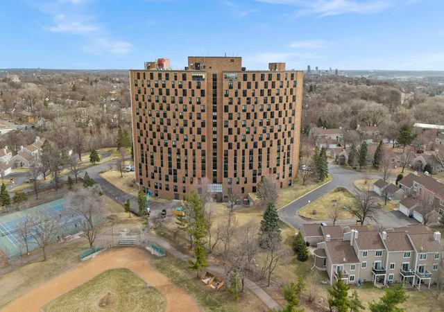 Photo 1 of Condo for sale at 1181 Edgcumbe Rd #1712, Saint Paul, MN 55105 | MLS# 7163674 | Listing updated on 2026-10-23