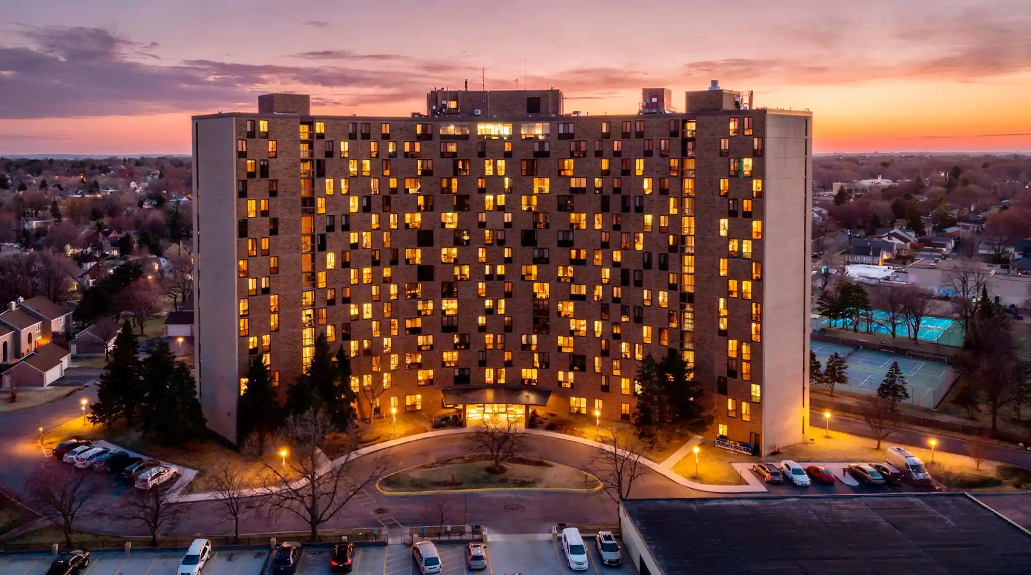 Listing Photo 63 - Condo for sale in 1181 Edgcumbe Rd located at 1181 Edgcumbe Rd, St. Paul, MN 55105 - Unit #1712