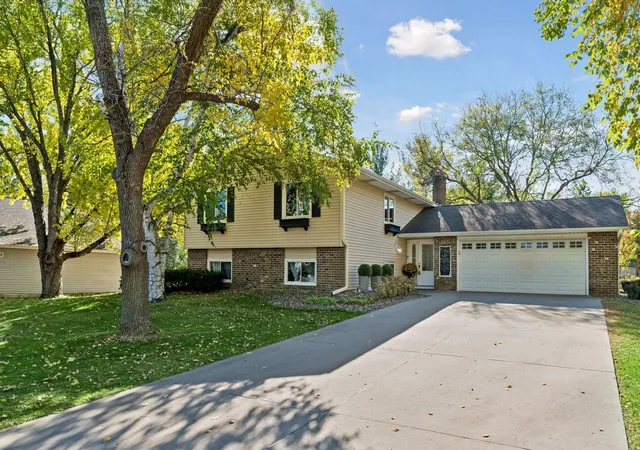 Photo 1 of Single family home for sale at 10122 Utah Cir, Minneapolis, MN 55438 | MLS# 7163700 | Listing updated on 2026-10-28