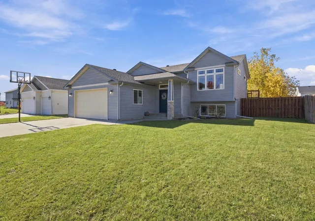 Single family home for sale at 4530 10th Street W, West Fargo, ND 58078 | MLS# 7163794
