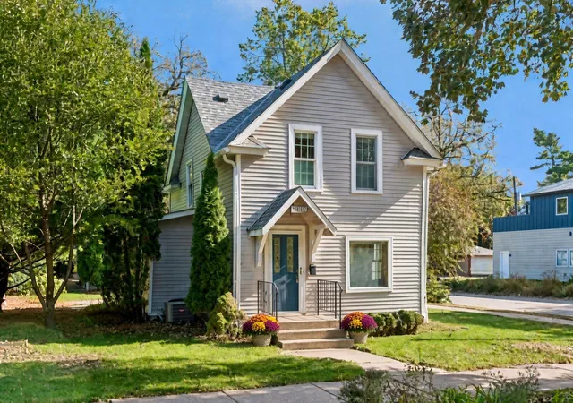 Single family home for sale at 4357 30th Avenue S, Minneapolis, MN 55406 | MLS# 7163856