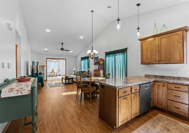 Photo 3 of Single family home for sale at 491 Limestone Ct NW, Eyota, MN 55934 | MLS# 7163859 | Listing updated on 2026-10-23