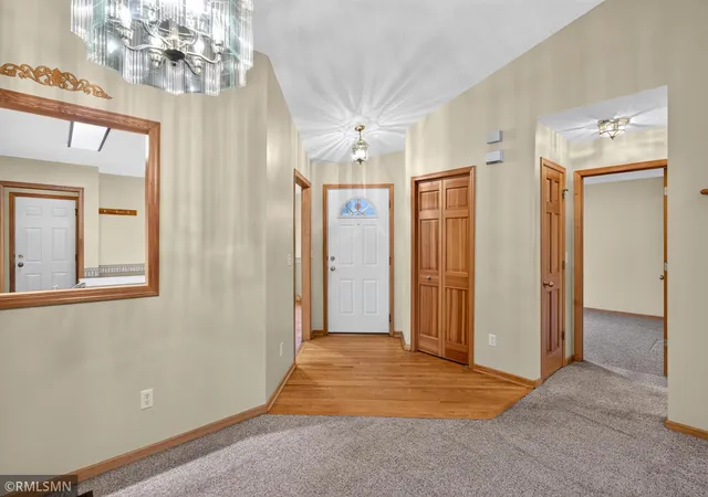 Photo 4 of Single family home for sale at 5426 Saxony Ct, Saint Paul, MN 55110 | MLS# 7163866 | Listing updated on 2026-10-29