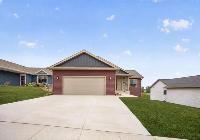 Photo 1 of Single family home for sale at 6160 Cody Ln Nw, Rochester, MN 55901 | MLS# 7163875 | Listing updated on 2026-10-23