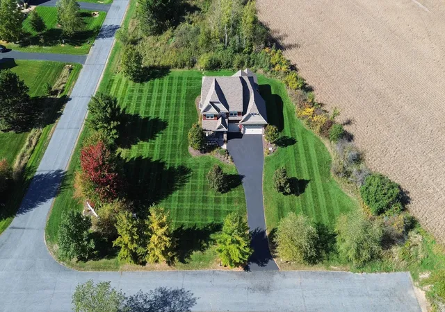 Photo 3 of Single family home for sale at 498 Prominence Way, Hudson, WI 54016 | MLS# 7163878 | Listing updated on 2026-10-22