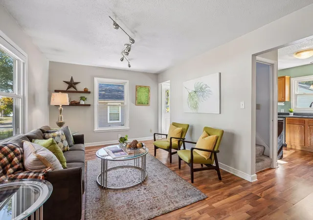 Photo 3 of Single family home for sale at 180 Westchester Dr, Saint Paul, MN 55118 | MLS# 7163894 | Listing updated on 2026-10-23