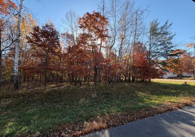 Photo 2 of Land for sale at L1 B3 Paper Birch Dr, Baxter, MN 56425 | MLS# 7163899 | Listing updated on 2026-10-22