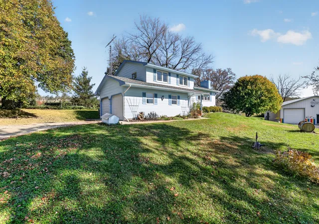 Photo 1 of Single family home for sale at 306 65th Avenue Se, Rochester, MN 55904 | MLS# 7163903 | Listing updated on 2026-10-29