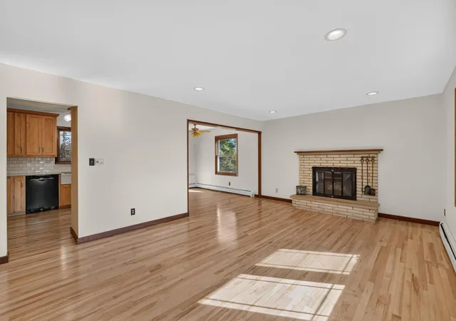 Photo 4 of Single family home for sale at 306 65th Avenue SE, Rochester, MN 55904 | MLS# 7163903 | Listing updated on 2026-10-29