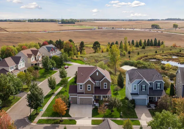 Photo 3 of Single family home for sale at 11645 Wagon Wheel Curv, Saint Paul, MN 55129 | MLS# 7163910 | Listing updated on 2026-10-23