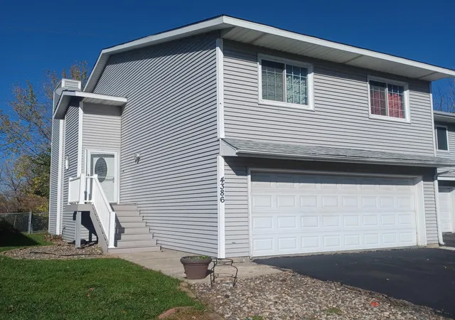Townhouse for sale at 4386 Cinnamon Ridge Trl, Saint Paul, MN 55122 | MLS# 7163924