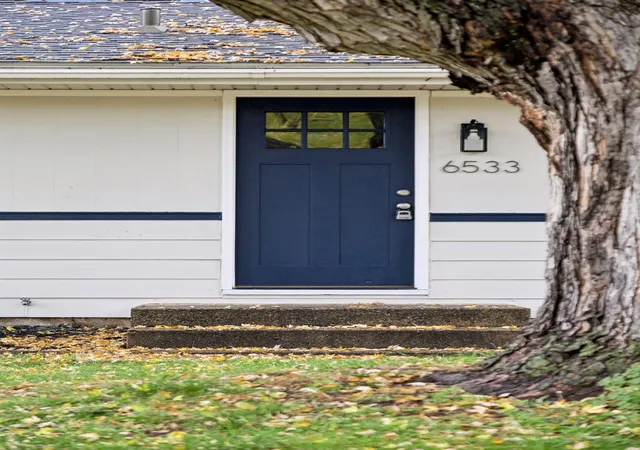 Photo 4 of Single family home for sale at 6533 Wyoming Ave N, Minneapolis, MN 55428 | MLS# 7163948 | Listing updated on 2026-10-29
