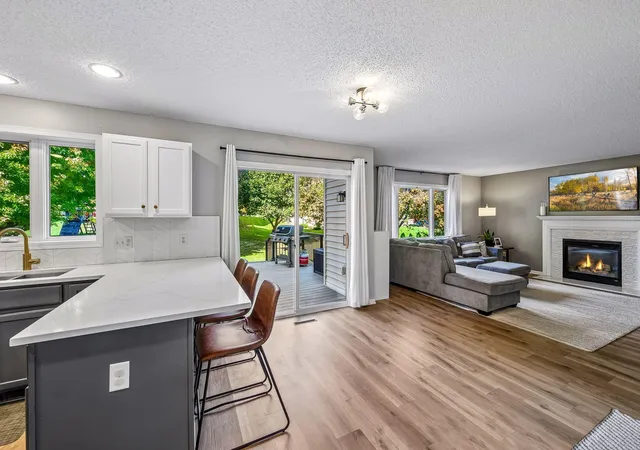 Photo 4 of Single family home for sale at 755 Riesgraf Rd, Carver, MN 55315 | MLS# 7163963 | Listing updated on 2026-10-23