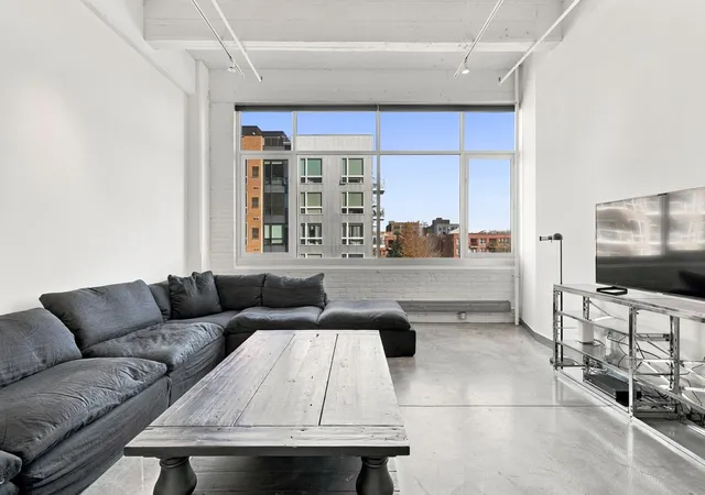 Photo 2 of Condo for sale at 700 Washington Ave N #420, Minneapolis, MN 55401 | MLS# 7164016 | Listing updated on 2026-10-23