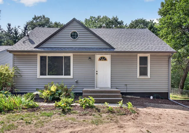 Photo 3 of Single family home for sale at 6375 Ware Rd, Circle Pines, MN 55014 | MLS# 7164051 | Listing updated on 2026-10-23