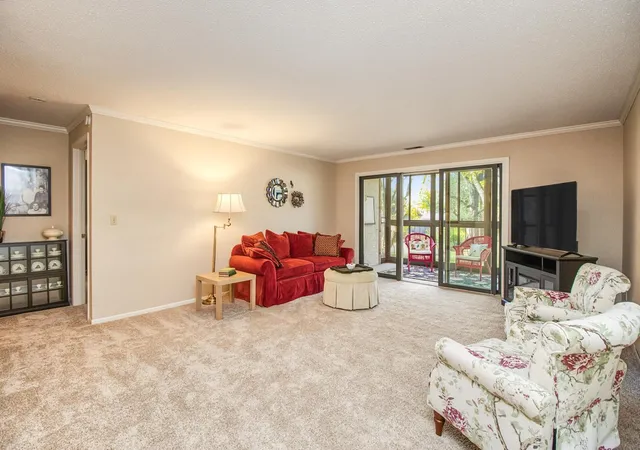 Photo 3 of Condo for sale at 1450 Bidwell St #204, Saint Paul, MN 55118 | MLS# 7164060 | Listing updated on 2026-10-23