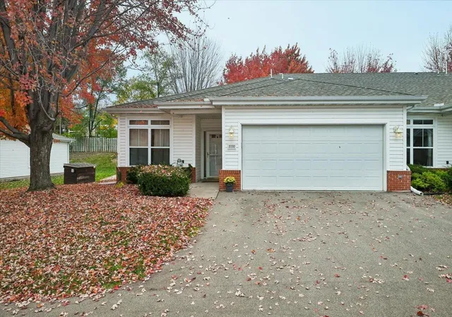 Single family home for sale at 2232 Lower Afton Rd E, Saint Paul, MN 55119 | MLS# 7164064