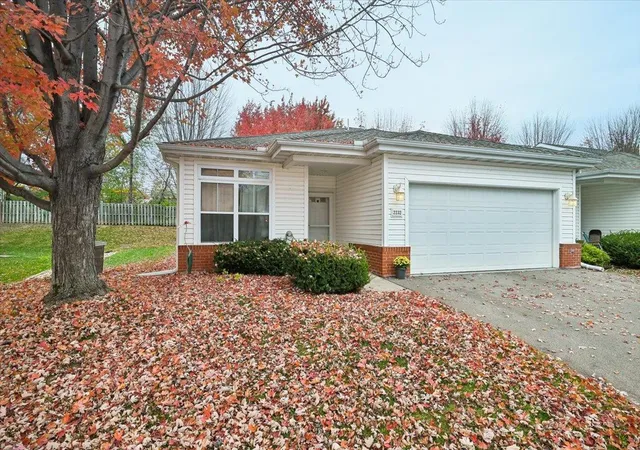 Photo 2 of Single family home for sale at 2232 Lower Afton Rd E, Saint Paul, MN 55119 | MLS# 7164064 | Listing updated on 2026-10-29